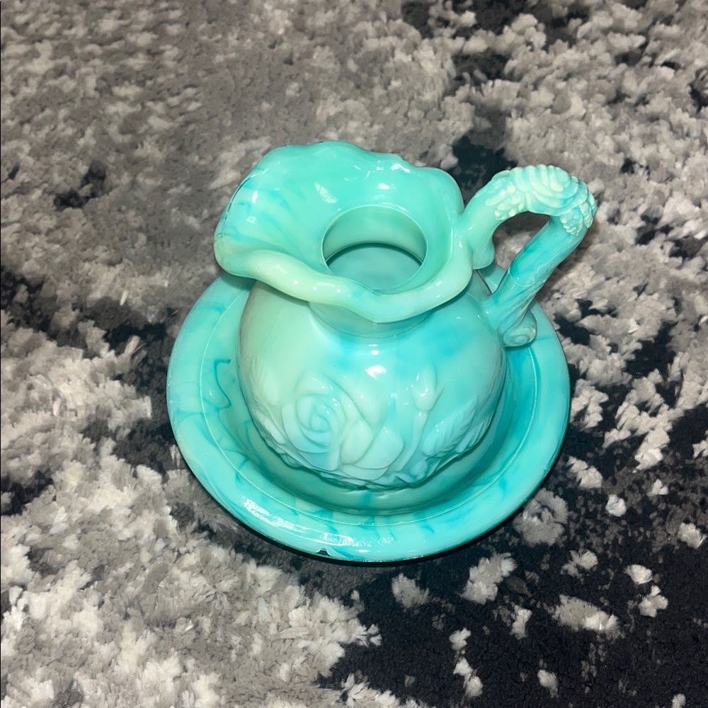 Avon Aqua Ceramic Pitcher and Basin Set